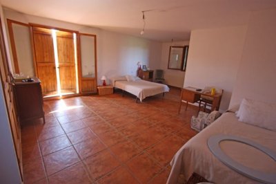 46d8c1764fcb5617015ad07cb9200f0b