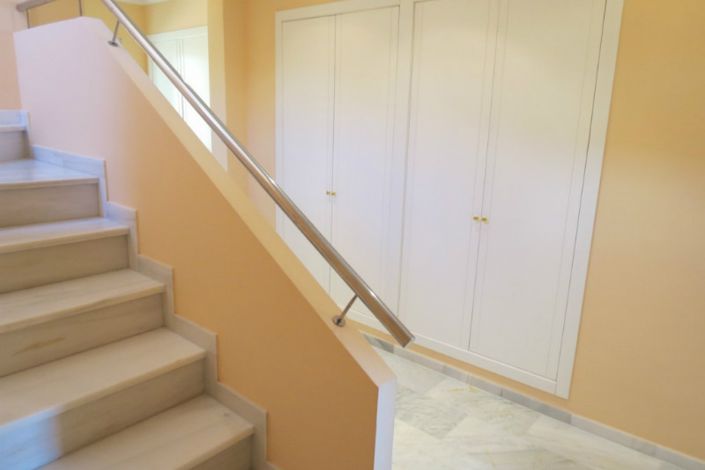 Image No.12-4 Bed Villa for sale