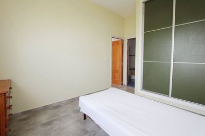 d50a39f9e99081cd34ab4d8c395baf94