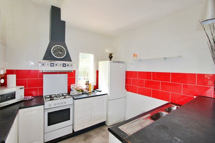 Image No.13-7 Bed Villa for sale