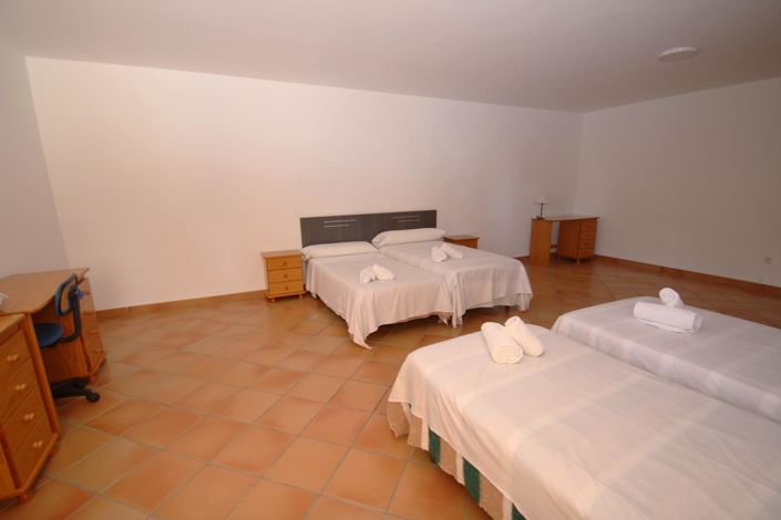 Image No.24-3 Bed Villa for sale