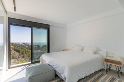 eef6b966aee6cf95caa3b91e2be529d8