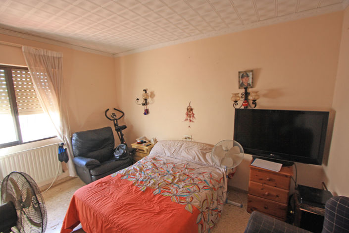 Image No.30-9 Bed Villa for sale