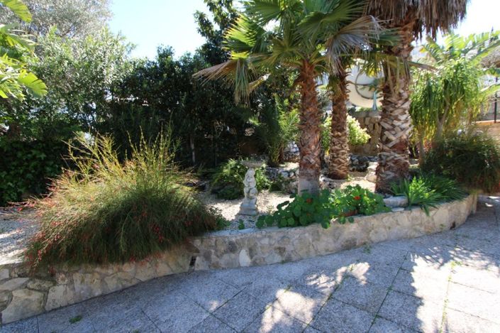 Image No.29-4 Bed Villa for sale