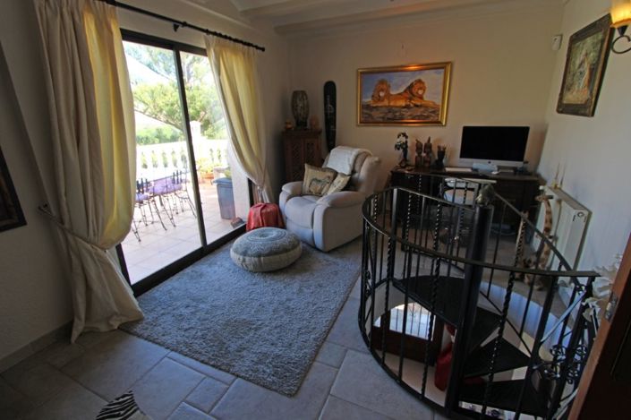 Image No.4-4 Bed Villa for sale