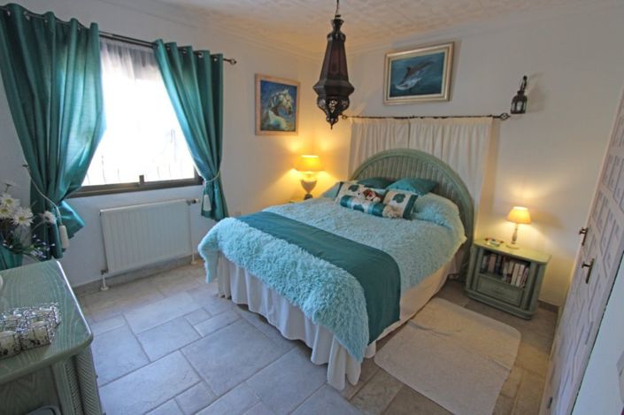 Image No.9-4 Bed Villa for sale