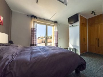 f649c33c7091cedd0c7a74318203dfea