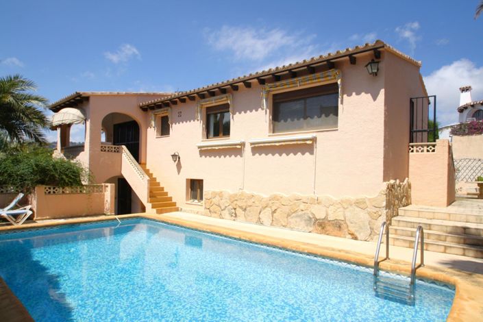 Image No.2-4 Bed Villa for sale