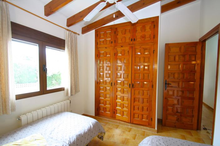 Image No.8-4 Bed Villa for sale