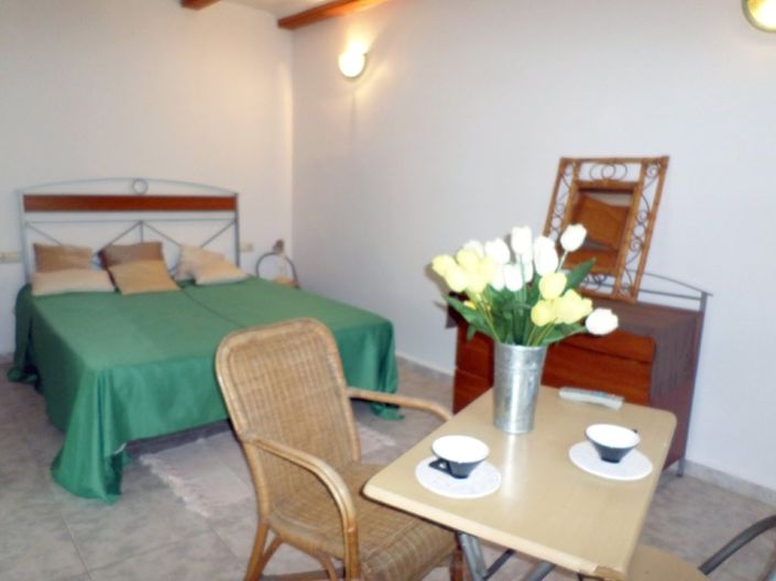 Image No.14-4 Bed Property for sale