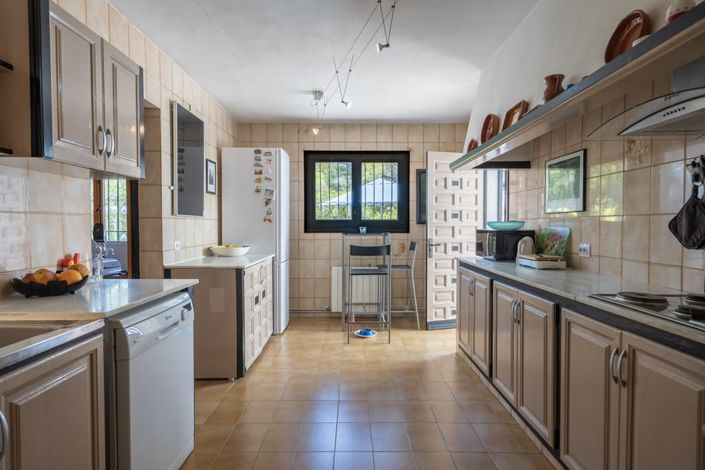 Image No.19-4 Bed Villa for sale