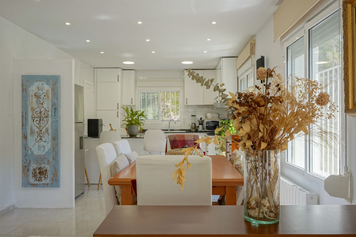 Image No.17-4 Bed Villa for sale