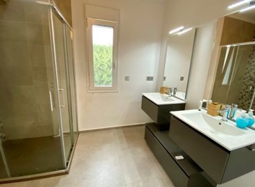 e245dbcbbfb40a28374edfe1cbf5ae92