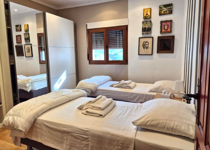 Image No.15-4 Bed Villa for sale