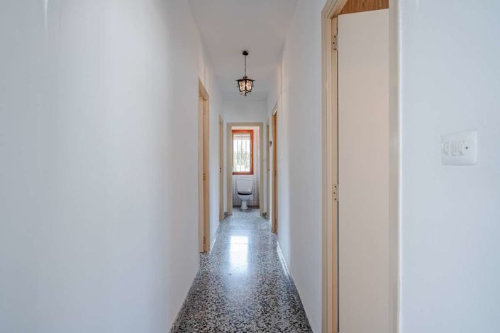 Image No.9-3 Bed Villa for sale