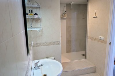 193368f04cf020709f9dce2ce8818cd7