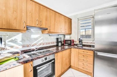 d232ff921d7baabc24011f283830c232