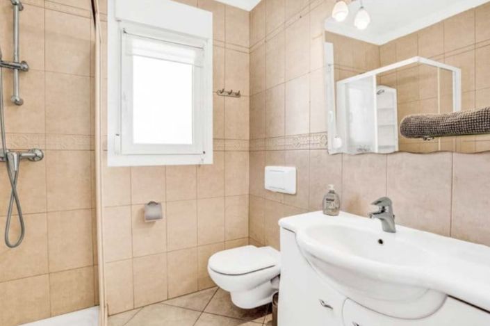 Image No.19-3 Bed Villa for sale