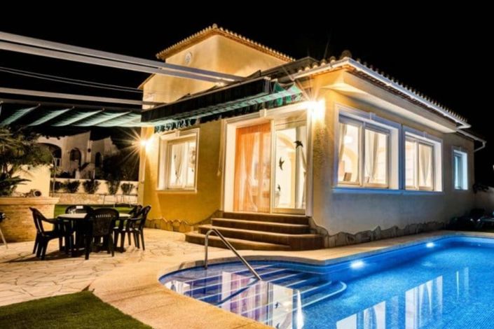 Image No.27-3 Bed Villa for sale