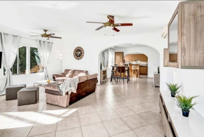 Image No.7-3 Bed Villa for sale