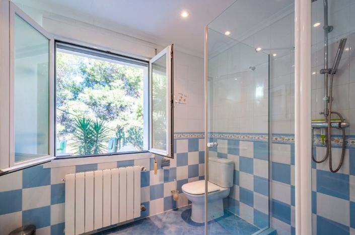 Image No.16-4 Bed Villa for sale