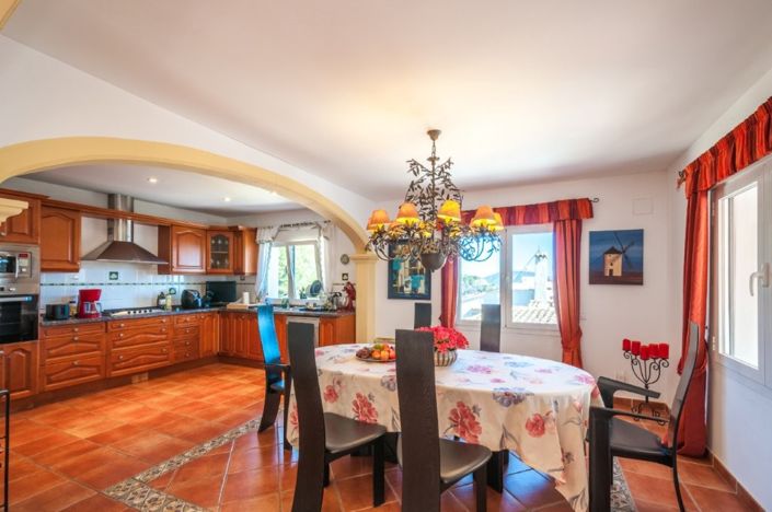 Image No.22-4 Bed Villa for sale