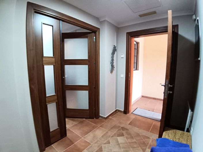 Image No.26-2 Bed Apartment for sale