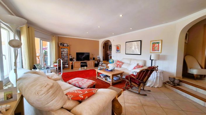 Image No.11-3 Bed Villa for sale