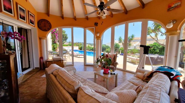 Image No.17-3 Bed Villa for sale