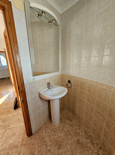 Image No.15-5 Bed Villa for sale