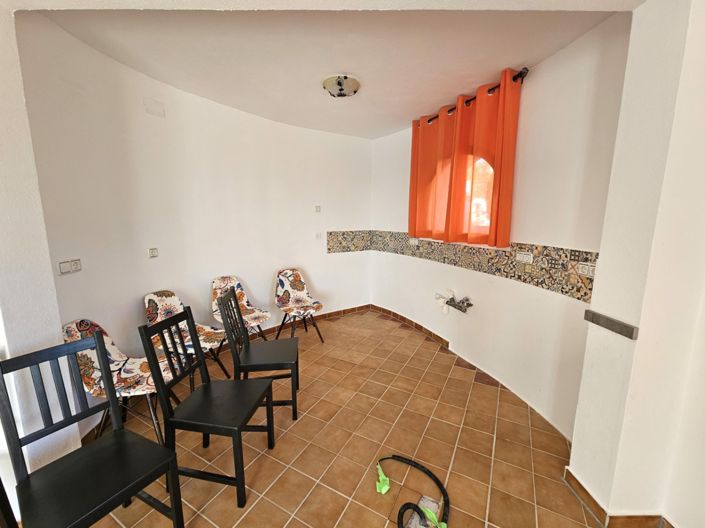 Image No.20-5 Bed Villa for sale