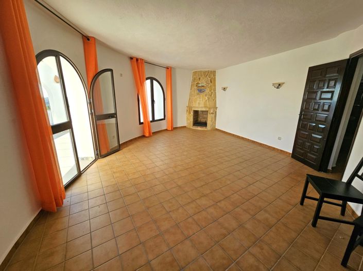 Image No.21-5 Bed Villa for sale