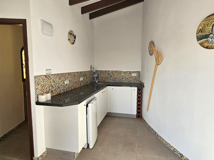 Image No.23-5 Bed Villa for sale