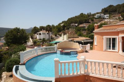 e203a6a25f560312cfbd9d614acb6792