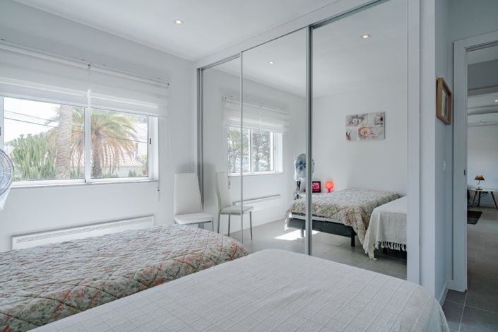 Image No.17-5 Bed Villa for sale