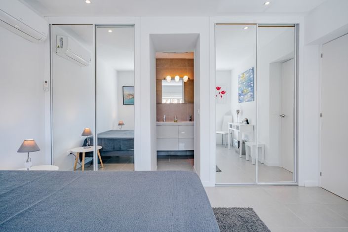 Image No.18-5 Bed Villa for sale