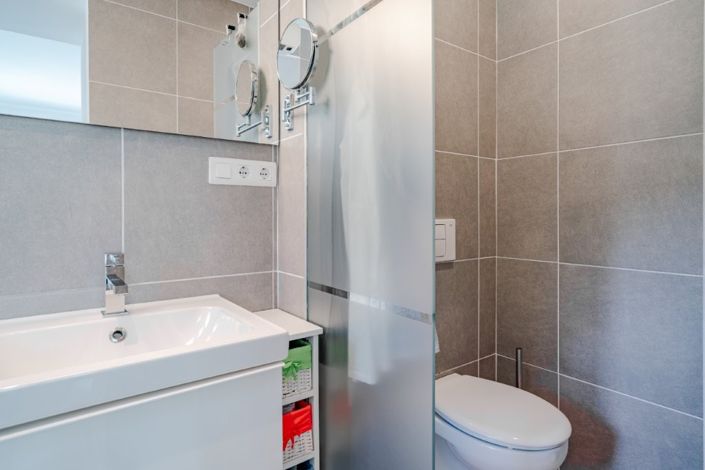 Image No.27-5 Bed Villa for sale