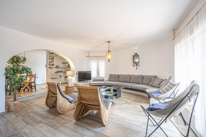 Image No.28-6 Bed Villa for sale