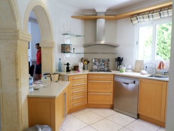 9a7fd14763e7743e048469a40bd5a9b6