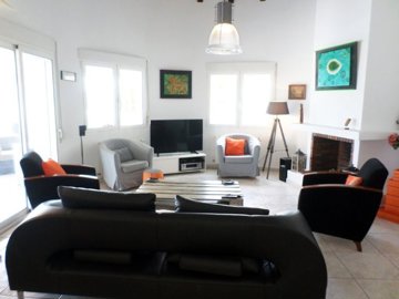 8722b113d7c5cce036db7c90de9d2269