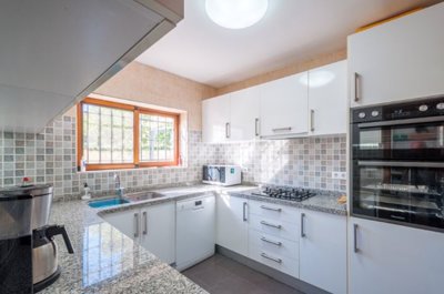 f994fb4b1720506e465797fcbb883e49