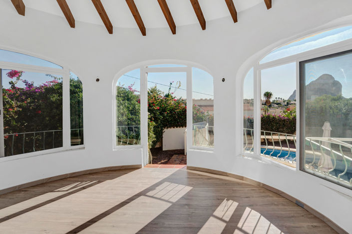 Image No.5-2 Bed Villa for sale