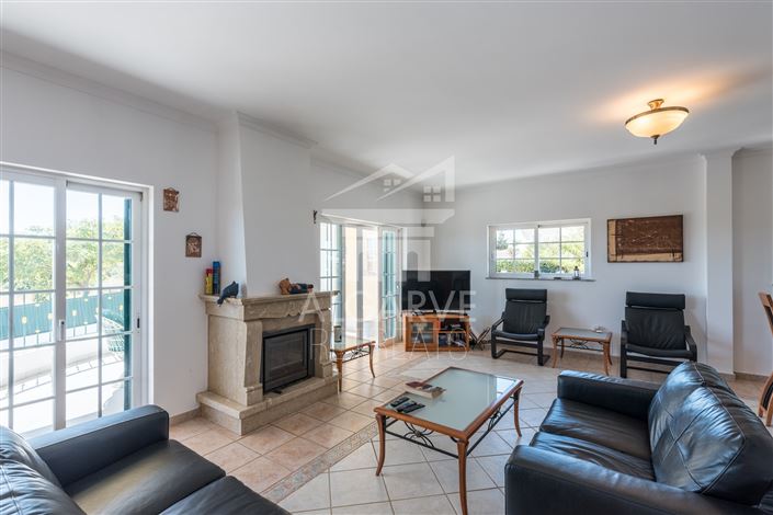 Image No.11-Villa de 4 chambres à vendre à Lagos