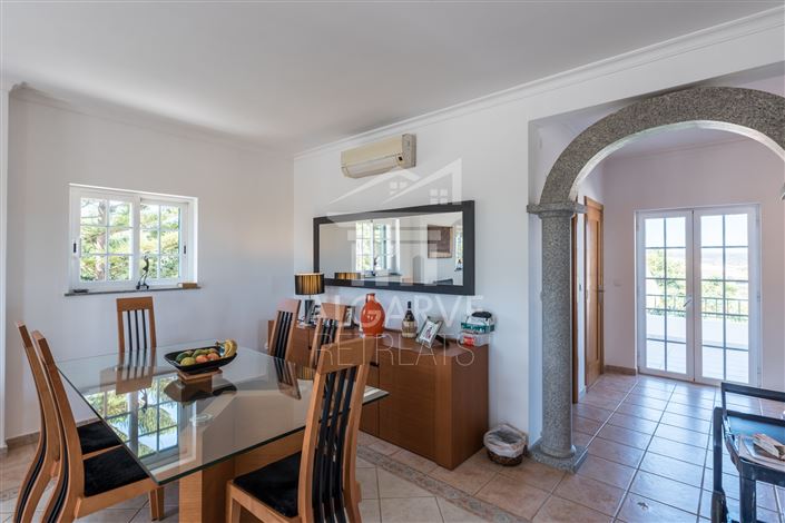 Image No.12-Villa de 4 chambres à vendre à Lagos