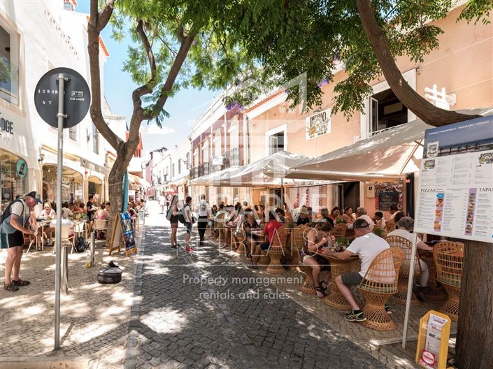 Image No.22-2 Bed Apartment for sale