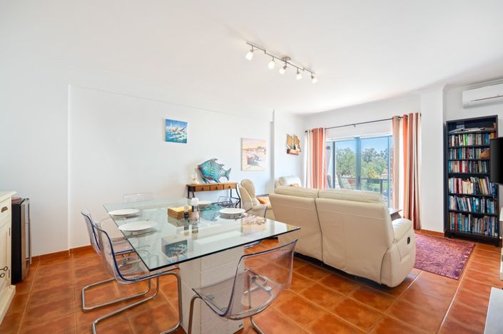 Image No.1-3 Bed Apartment for sale