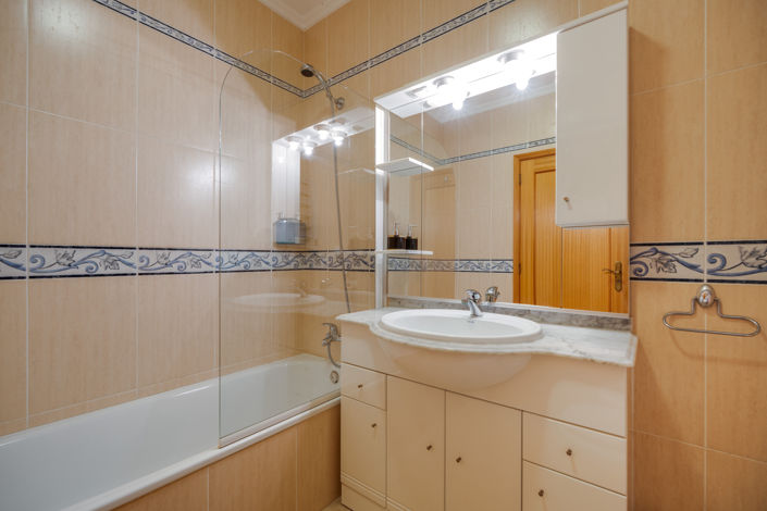 Image No.15-2 Bed Apartment for sale