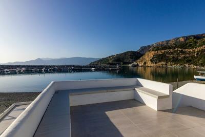 202-Luxurious-Beachfront-House-For-Sale-Sampatiki-Greece-27