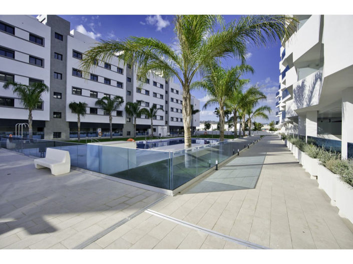 Image No.12-2 Bed Apartment for sale