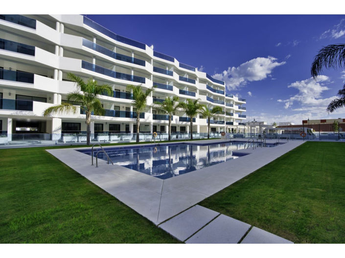 Image No.15-2 Bed Apartment for sale